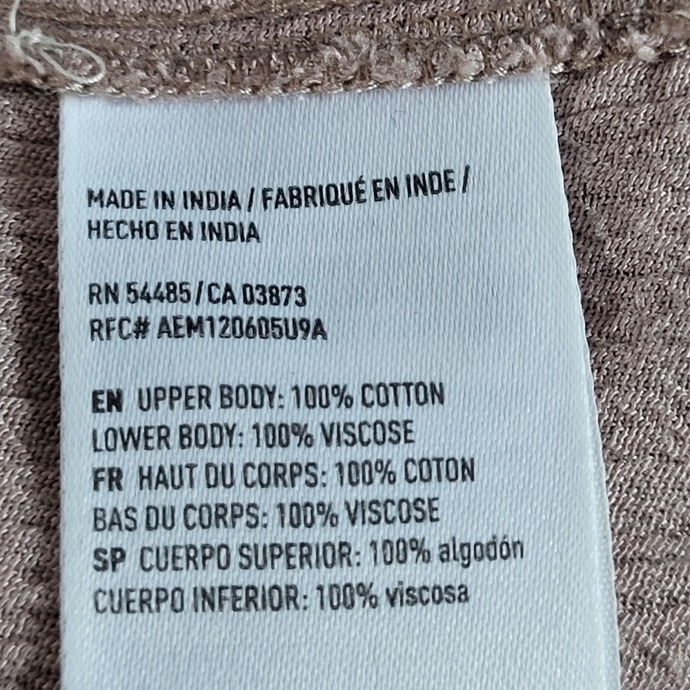 American Eagle Eyelet Lace Boho Blouse Dusty Rose Button Front Long Sleeve Small - Picture 4 of 7